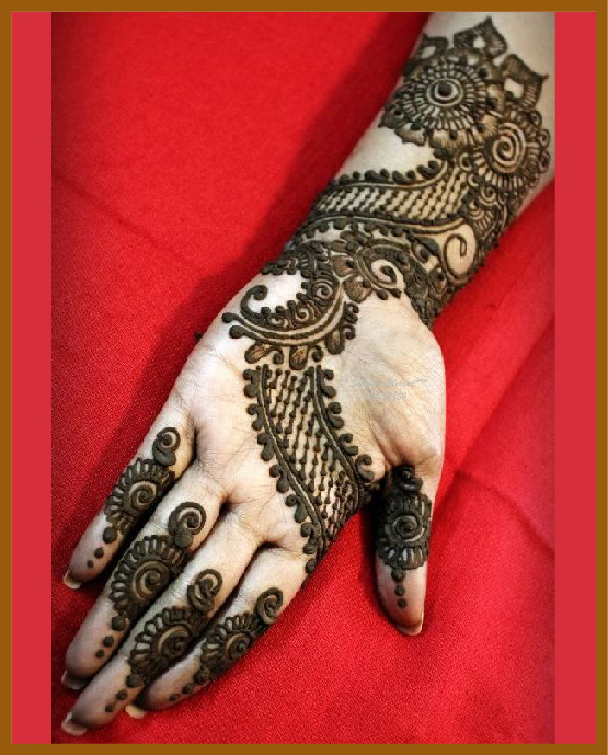 Modern Front Hand Mehndi Design With Symmetric Shapes